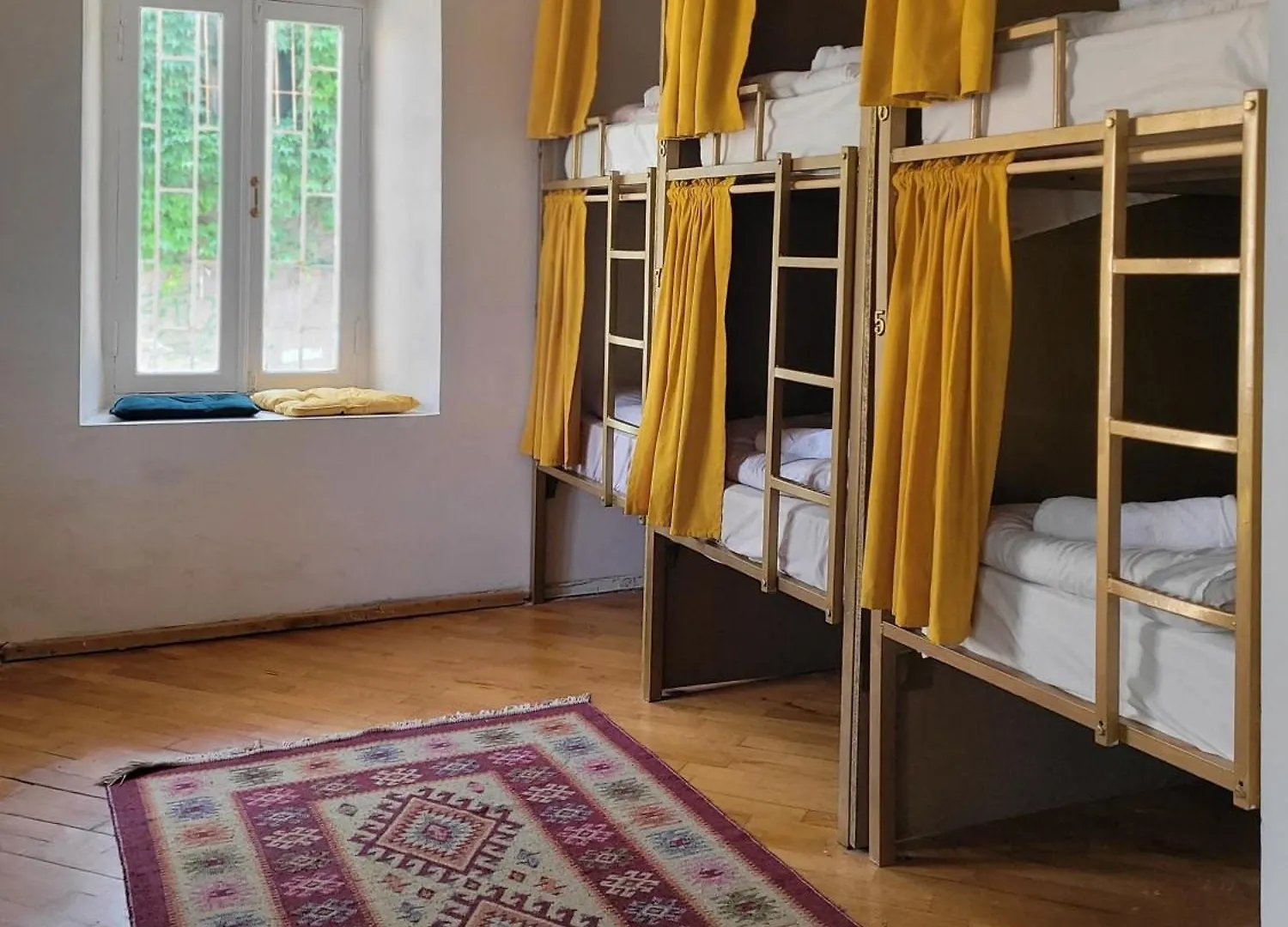 Friends Hostel 第比利斯